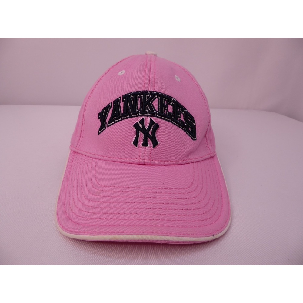Drew Pearson MLB Genuine Merchandise Pink New York Yankees Adjustable Cap Hat